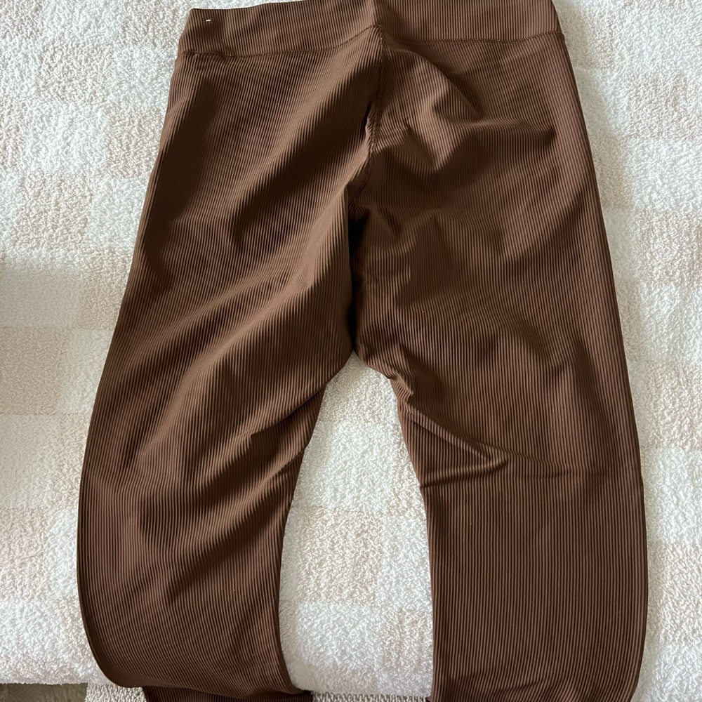 Pants - Picture 5 of 5